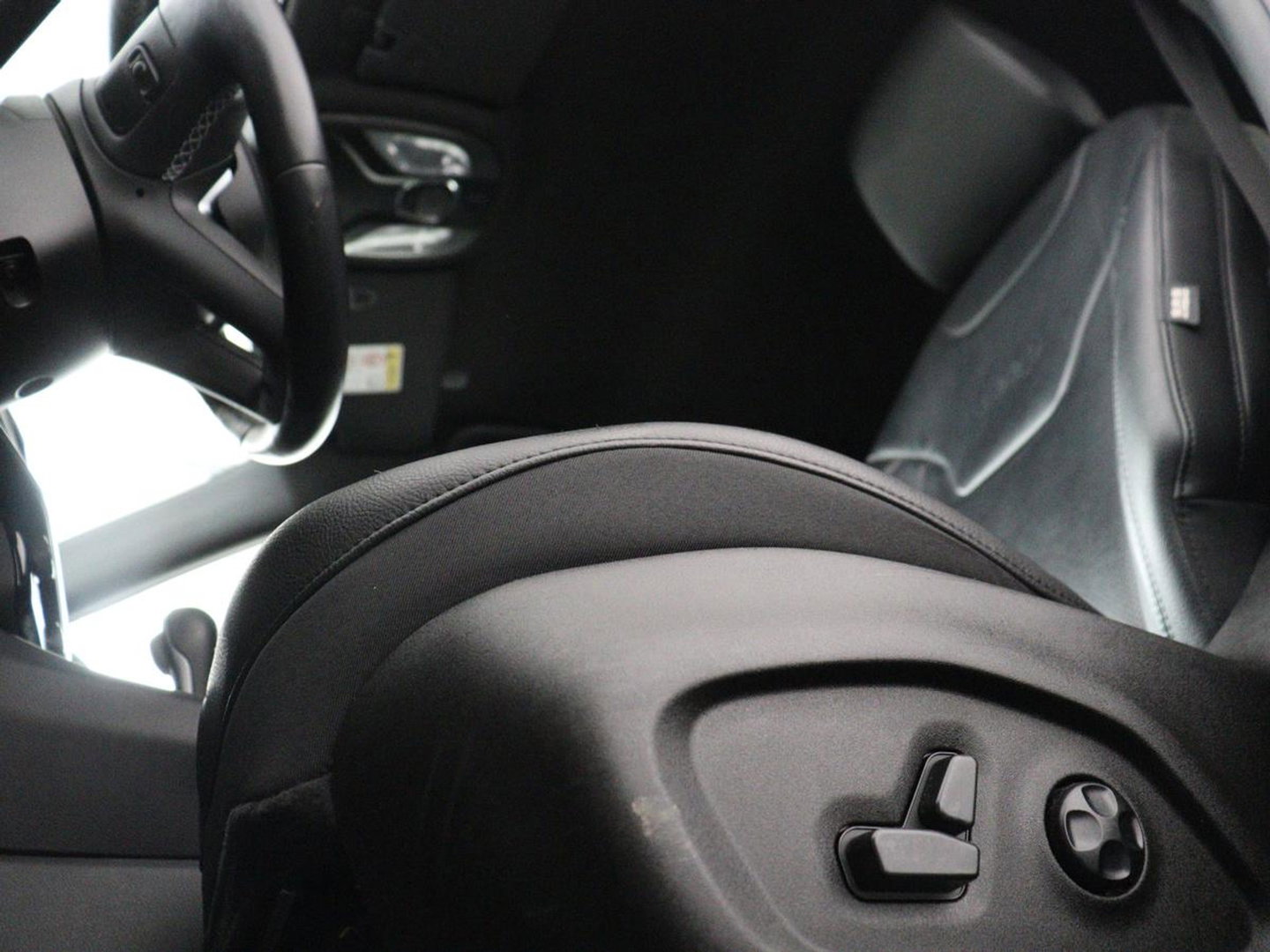 Jeep Compass 4xe 240 Plug-in Hybrid Electric S | Leder | 360 camera | Stoelventilatie | Adaptive cruise | Alpine Sound | Carplay | Navigatie | PHEV