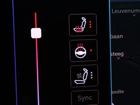 Jeep Compass 4xe 240 Plug-in Hybrid Electric S | Leder | 360 camera | Stoelventilatie | Adaptive cruise | Alpine Sound | Carplay | Navigatie | PHEV