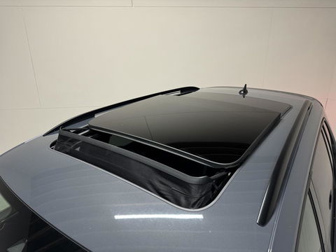 Volkswagen Tiguan 1.4 TSI eHybrid Black Style R-Line Pano Sfeer Trekh.