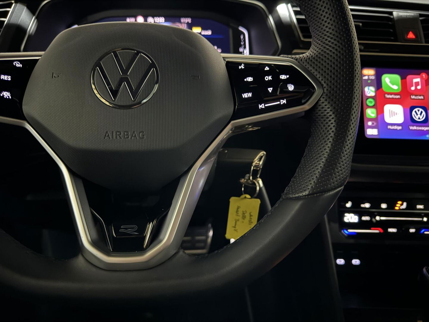 Volkswagen Tiguan 1.4 TSI eHybrid Black Style R-Line Pano Sfeer Trekh.