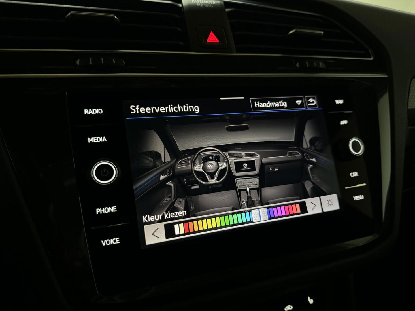 Volkswagen Tiguan 1.4 TSI eHybrid Black Style R-Line Pano Sfeer Trekh.