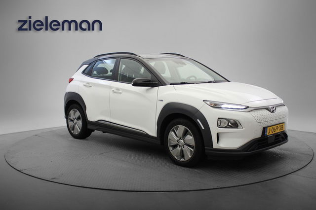 Hyundai Kona - Electric Comfort 64 kWh Fase 3 - Carplay, Camera, Cruise, Navi, SOH 100%