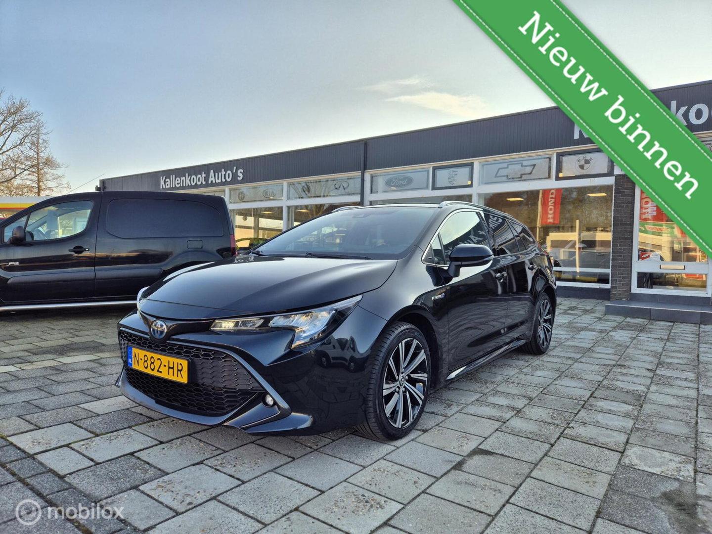 Toyota Corolla Touring Sports 1.8 Hybrid Dynamic, Trekhaak, Dealer onderhouden!