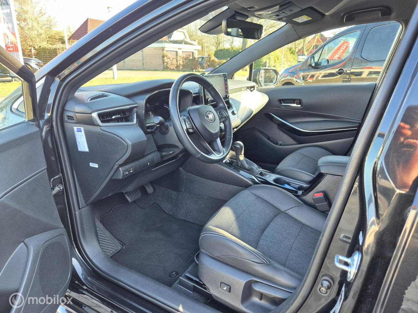 Toyota Corolla Touring Sports 1.8 Hybrid Dynamic, Trekhaak, Dealer onderhouden!