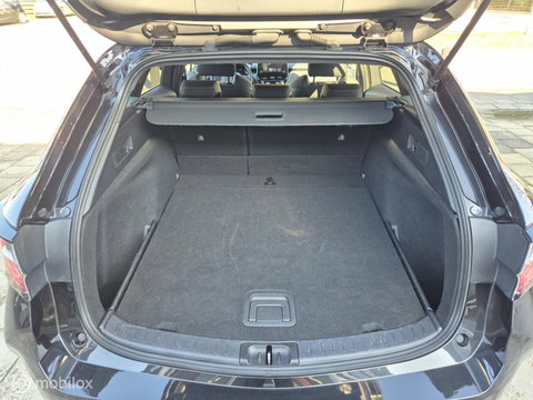 Toyota Corolla Touring Sports 1.8 Hybrid Dynamic, Trekhaak, Dealer onderhouden!
