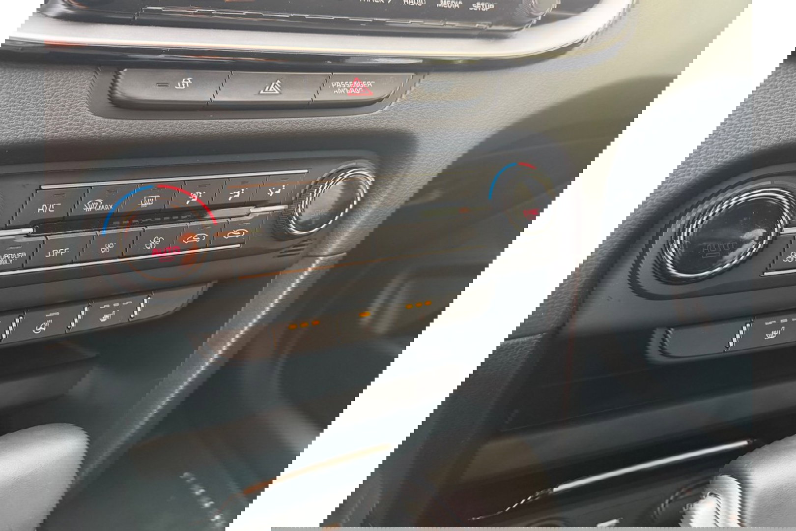 Kia Xceed 1.6 GDI PHEV DYNLINE AIRCO PDC-CAMERA WINTERPACK.