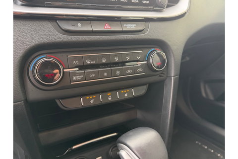 Kia Xceed 1.6 GDI PHEV DYNLINE AIRCO PDC-CAMERA WINTERPACK.