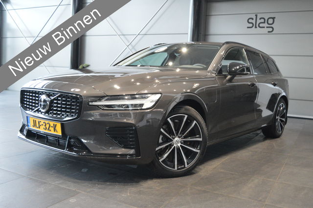 Volvo V60 - 2.0 T6 Plug-in hybrid AWD Plus Dark leer trekhaak !!
