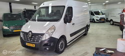 Renault Master - bestel T33 2.3 dCi L2H2 met 111.000 km