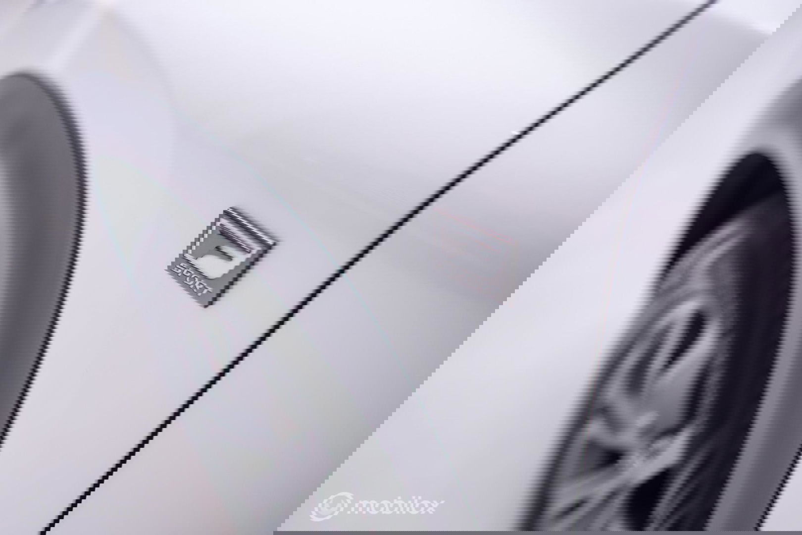 Lexus NX 300h AWD F Sport Line | Dealer onderhouden | Schuifdak | Winterpakket | Parelmoer | LED | Leder | HUD |