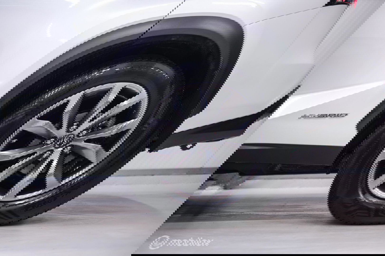 Lexus NX 300h AWD F Sport Line | Dealer onderhouden | Schuifdak | Winterpakket | Parelmoer | LED | Leder | HUD |