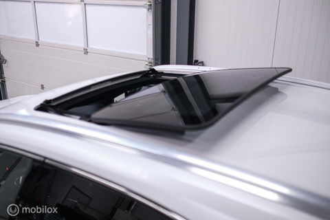 Lexus NX 300h AWD F Sport Line | Dealer onderhouden | Schuifdak | Winterpakket | Parelmoer | LED | Leder | HUD |