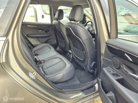 BMW 2 Serie Active Tourer 218i High Executive, Leer, HUD,LED