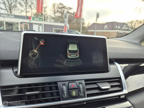 BMW 2 Serie Active Tourer 218i High Executive, Leer, HUD,LED