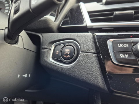 BMW 2 Serie Active Tourer 218i High Executive, Leer, HUD,LED