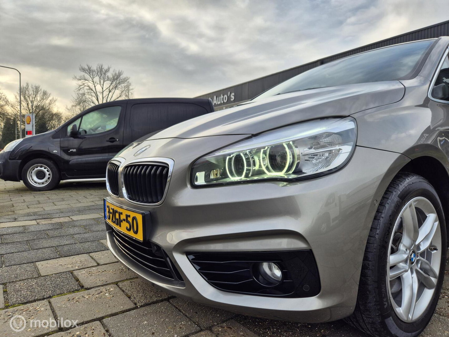 BMW 2 Serie Active Tourer 218i High Executive, Leer, HUD,LED