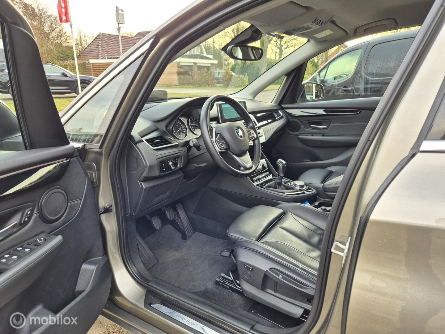 BMW 2 Serie Active Tourer 218i High Executive, Leer, HUD,LED