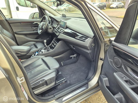 BMW 2 Serie Active Tourer 218i High Executive, Leer, HUD,LED