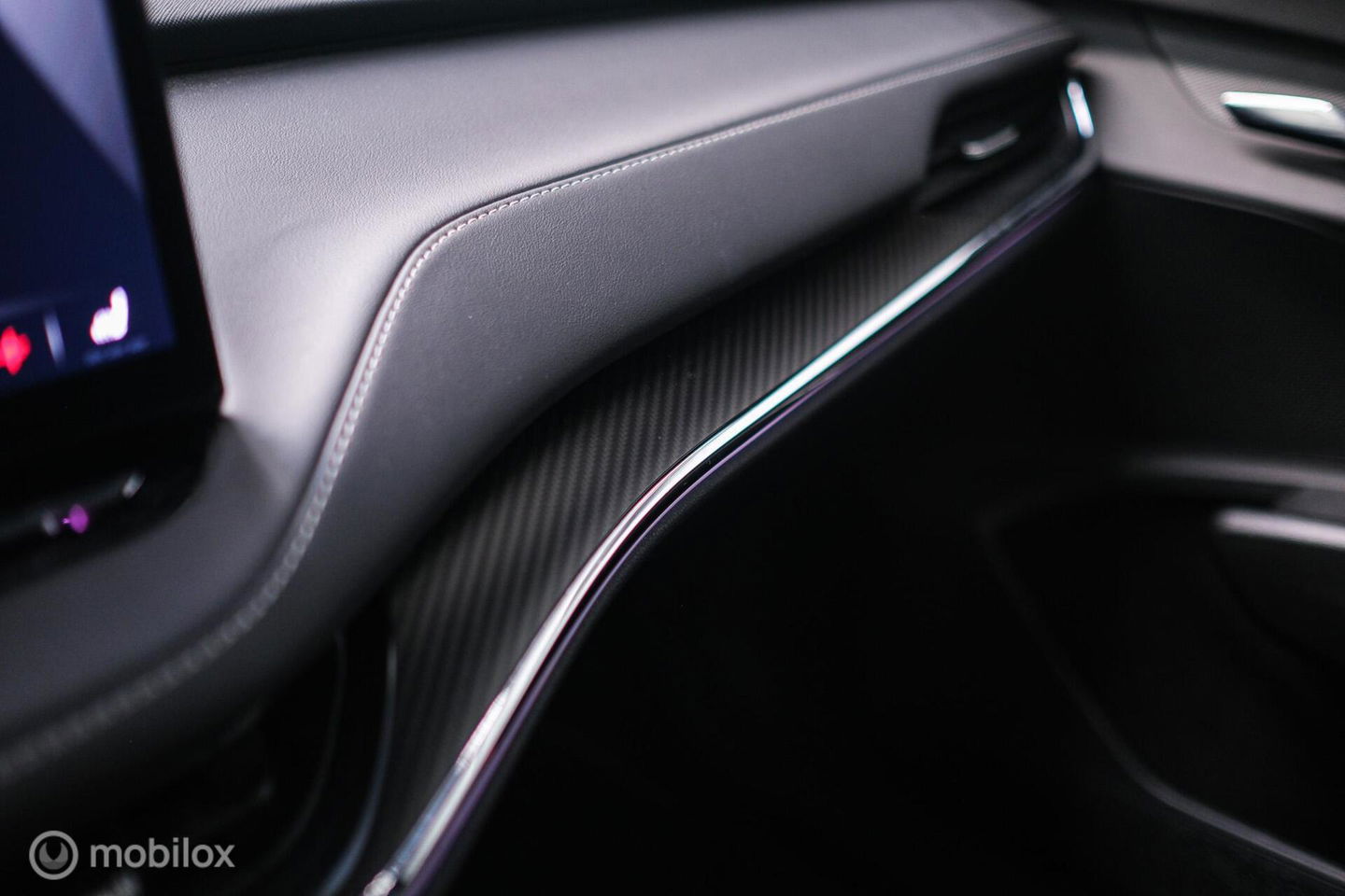 Škoda Enyaq iV 60 Sportline | Sportstoelen | Alcantara | Camera | NL auto | 1e eigenaar | Energy Blue | LED | Rijklaarprijs |