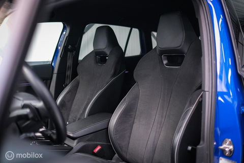 Škoda Enyaq iV 60 Sportline | Sportstoelen | Alcantara | Camera | NL auto | 1e eigenaar | Energy Blue | LED | Rijklaarprijs |