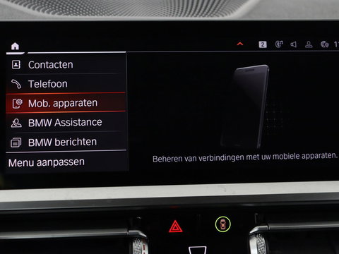 BMW 3 Serie Touring 318i Sport Line | Sportstoelen | Half leder | Live Cockpit | Carplay | Navigatie | Sfeerverlichting | Parkeerhulp | Climate control | Bluetooth | Cruise control