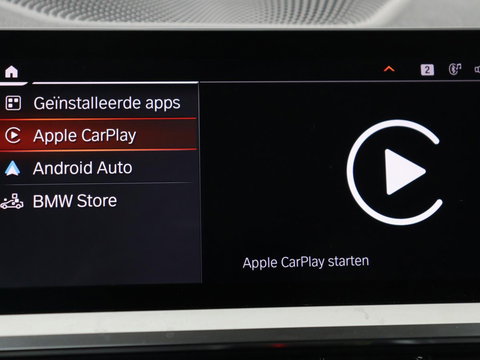 BMW 3 Serie Touring 318i Sport Line | Sportstoelen | Half leder | Live Cockpit | Carplay | Navigatie | Sfeerverlichting | Parkeerhulp | Climate control | Bluetooth | Cruise control