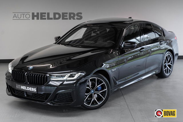 BMW 5 Serie - 530e xDrive M Sport Pano 360° HuD H&K ACC Lane