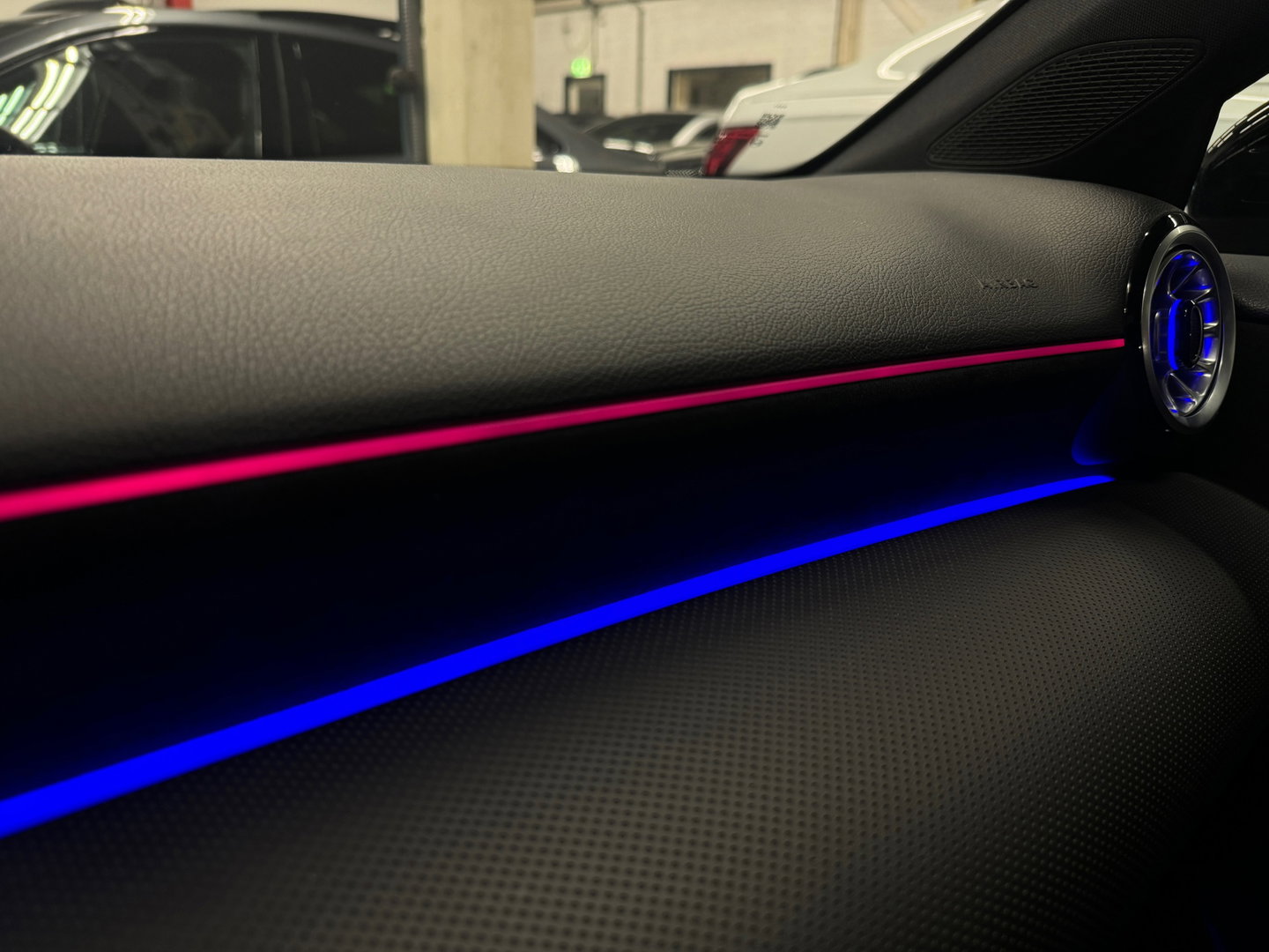 Mercedes-Benz A-Klasse 250 e Limousine AMG Pano|Sfeer|Night