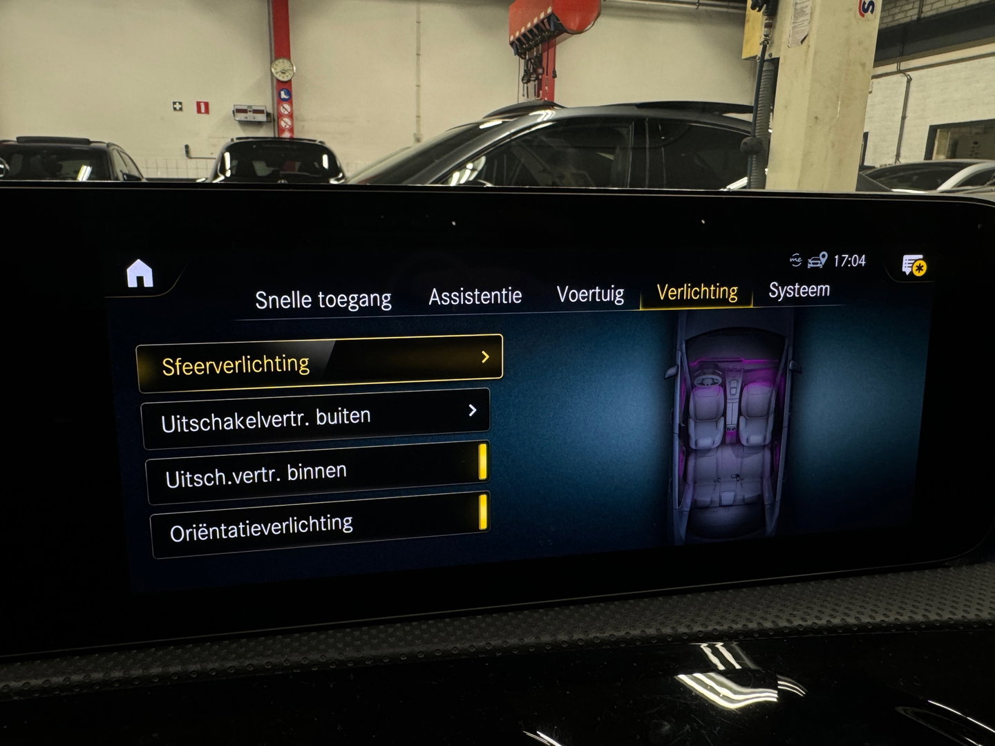 Mercedes-Benz A-Klasse 250 e Limousine AMG Pano|Sfeer|Night