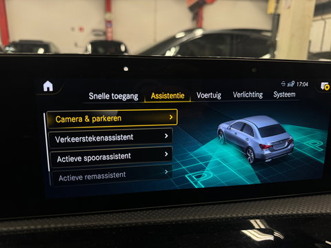 Mercedes-Benz A-Klasse 250 e Limousine AMG Pano|Sfeer|Night