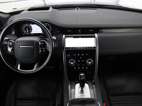 Land Rover Discovery Sport P300e 1.5 R-Dynamic SE | SOH 86% | Panoramadak | Head-Up | Leder | Trekhaak | Matrix LED | Stoelverwarming | Keyless | Park Assist | Carplay | Navigatie | Memory | PHEV | Plug In