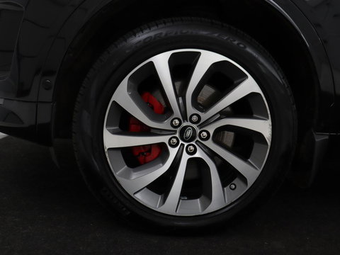 Land Rover Discovery Sport P300e 1.5 R-Dynamic SE | SOH 86% | Panoramadak | Head-Up | Leder | Trekhaak | Matrix LED | Stoelverwarming | Keyless | Park Assist | Carplay | Navigatie | Memory | PHEV | Plug In