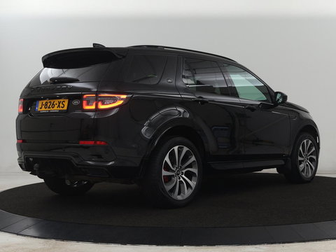 Land Rover Discovery Sport P300e 1.5 R-Dynamic SE | SOH 86% | Panoramadak | Head-Up | Leder | Trekhaak | Matrix LED | Stoelverwarming | Keyless | Park Assist | Carplay | Navigatie | Memory | PHEV | Plug In