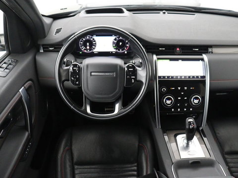 Land Rover Discovery Sport P300e 1.5 R-Dynamic SE | SOH 86% | Panoramadak | Head-Up | Leder | Trekhaak | Matrix LED | Stoelverwarming | Keyless | Park Assist | Carplay | Navigatie | Memory | PHEV | Plug In