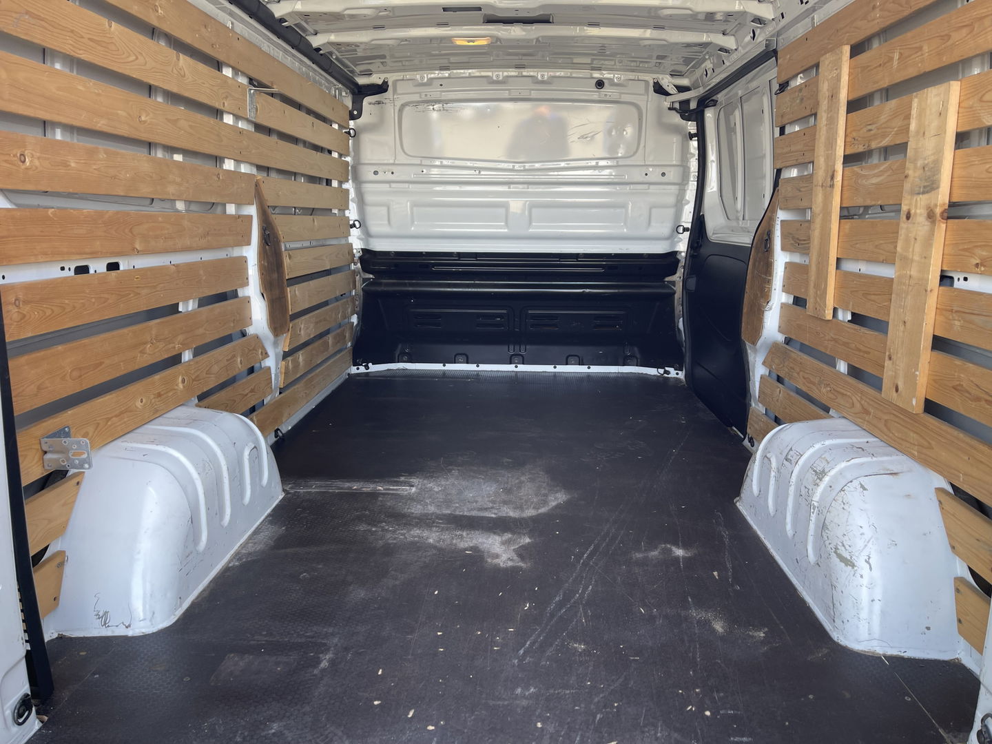 Opel Vivaro 1.6 CDTI 120pk L2H1 Edition / vaste prijs rijklaar € 11.950 ex btw / euro 6 diesel / lease vanaf € 201 / airco / cruise / navigatie / trekhaak / imperial !