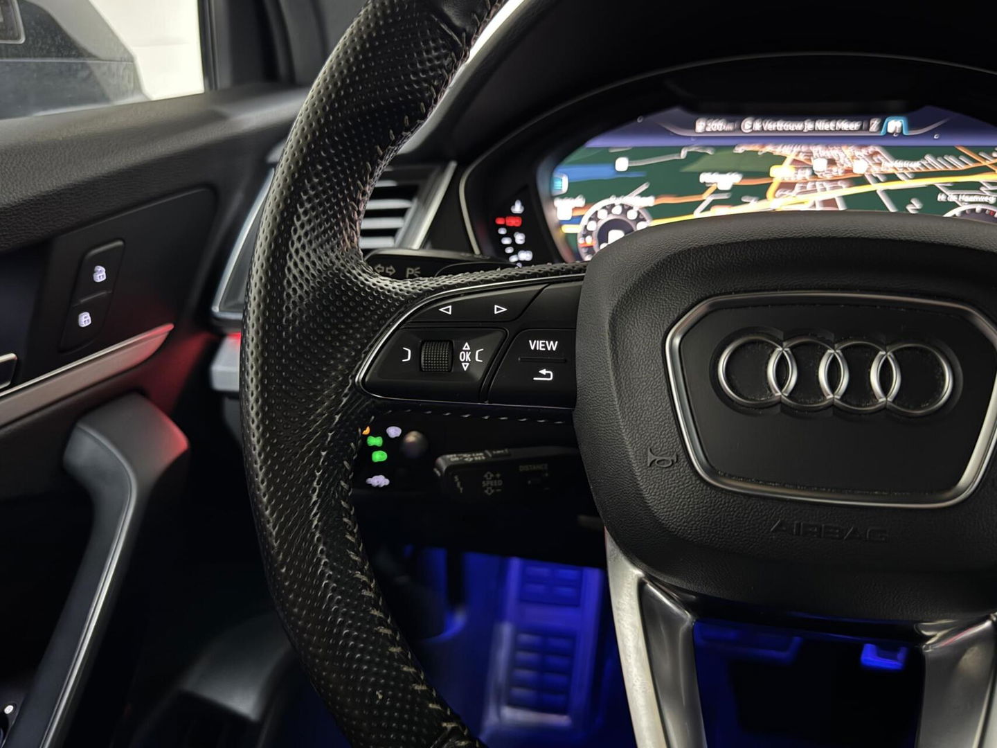 Audi Q5 2.0 TFSI Quattro Black Edition RS-Seats Pano HUD Sfeer Trekh.