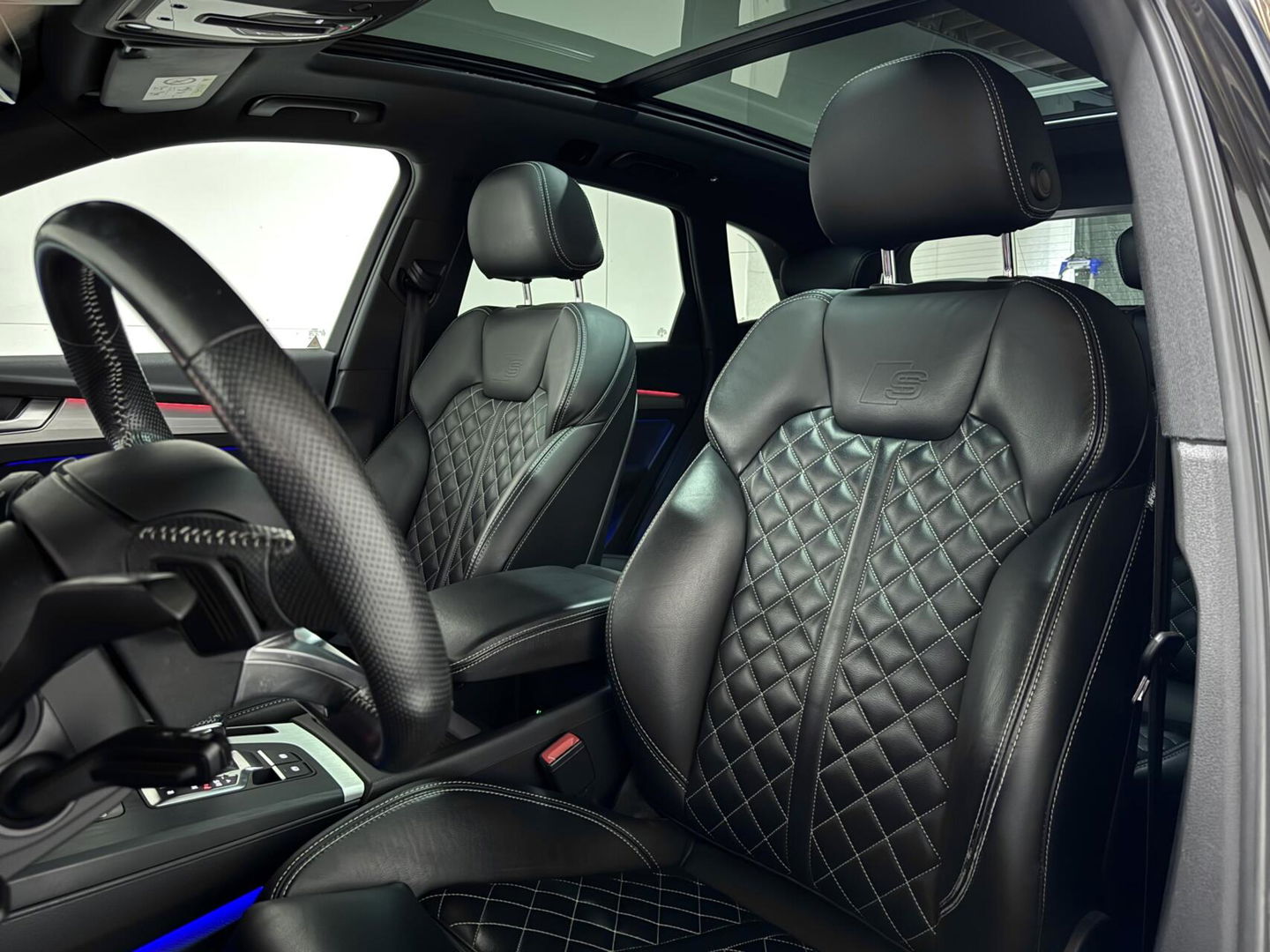 Audi Q5 2.0 TFSI Quattro Black Edition RS-Seats Pano HUD Sfeer Trekh.