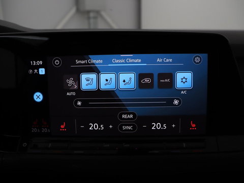 Volkswagen Golf 1.4 eHybrid GTE | SOH 93% | Panoramadak | Stoelverwarming | Adaptive cruise | Carplay | Sfeerverlichting | Keyless | 18'' | Navigatie | Sportstoelen | Parkeerhulp | PHEV | Plug In