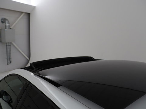 Volkswagen Golf 1.4 eHybrid GTE | SOH 93% | Panoramadak | Stoelverwarming | Adaptive cruise | Carplay | Sfeerverlichting | Keyless | 18'' | Navigatie | Sportstoelen | Parkeerhulp | PHEV | Plug In