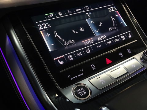 Audi Q8 60 TFSIe 462PK Quattro / Audi Exclusive / Nardo grey / 360° / 20