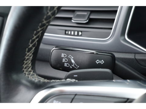 Volkswagen T-Roc Cabrio 1.5 TSI R-Line DSG Black Style | Digi. Dashboard | Stoelverw. | 18'' | PDC | Adapt. Cruise | Navi + CarPlay | Dodehoekdet.