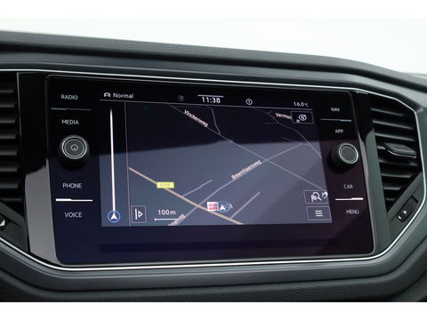 Volkswagen T-Roc Cabrio 1.5 TSI R-Line DSG Black Style | Digi. Dashboard | Stoelverw. | 18'' | PDC | Adapt. Cruise | Navi + CarPlay | Dodehoekdet.