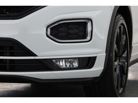 Volkswagen T-Roc Cabrio 1.5 TSI R-Line DSG Black Style | Digi. Dashboard | Stoelverw. | 18'' | PDC | Adapt. Cruise | Navi + CarPlay | Dodehoekdet.