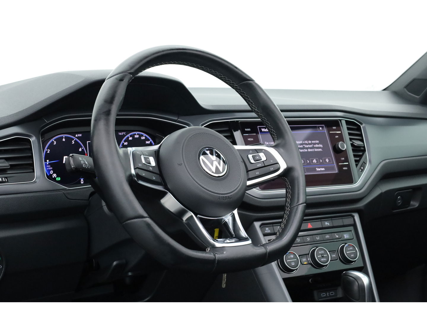 Volkswagen T-Roc Cabrio 1.5 TSI R-Line DSG Black Style | Digi. Dashboard | Stoelverw. | 18'' | PDC | Adapt. Cruise | Navi + CarPlay | Dodehoekdet.