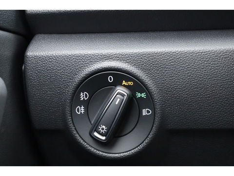 Volkswagen T-Roc Cabrio 1.5 TSI R-Line DSG Black Style | Digi. Dashboard | Stoelverw. | 18'' | PDC | Adapt. Cruise | Navi + CarPlay | Dodehoekdet.