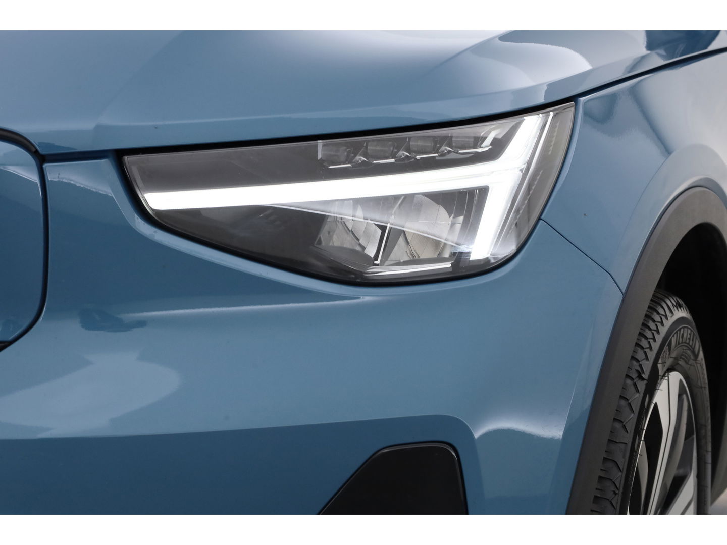 Volvo XC40 Recharge Core | Google Info. | Stoel- Stuurverw. | Camera | Cruise ctrl. | PDC | 19'' |