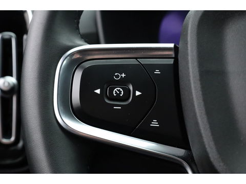 Volvo XC40 Recharge Core | Google Info. | Stoel- Stuurverw. | Camera | Cruise ctrl. | PDC | 19'' |