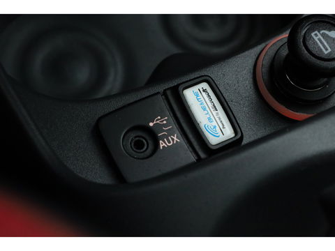 Fiat 500 0.9 TwinAir Turbo Cult | Automaat | Pano | PDC A | Clima | Bi-xenon | Interscope Audio | All season