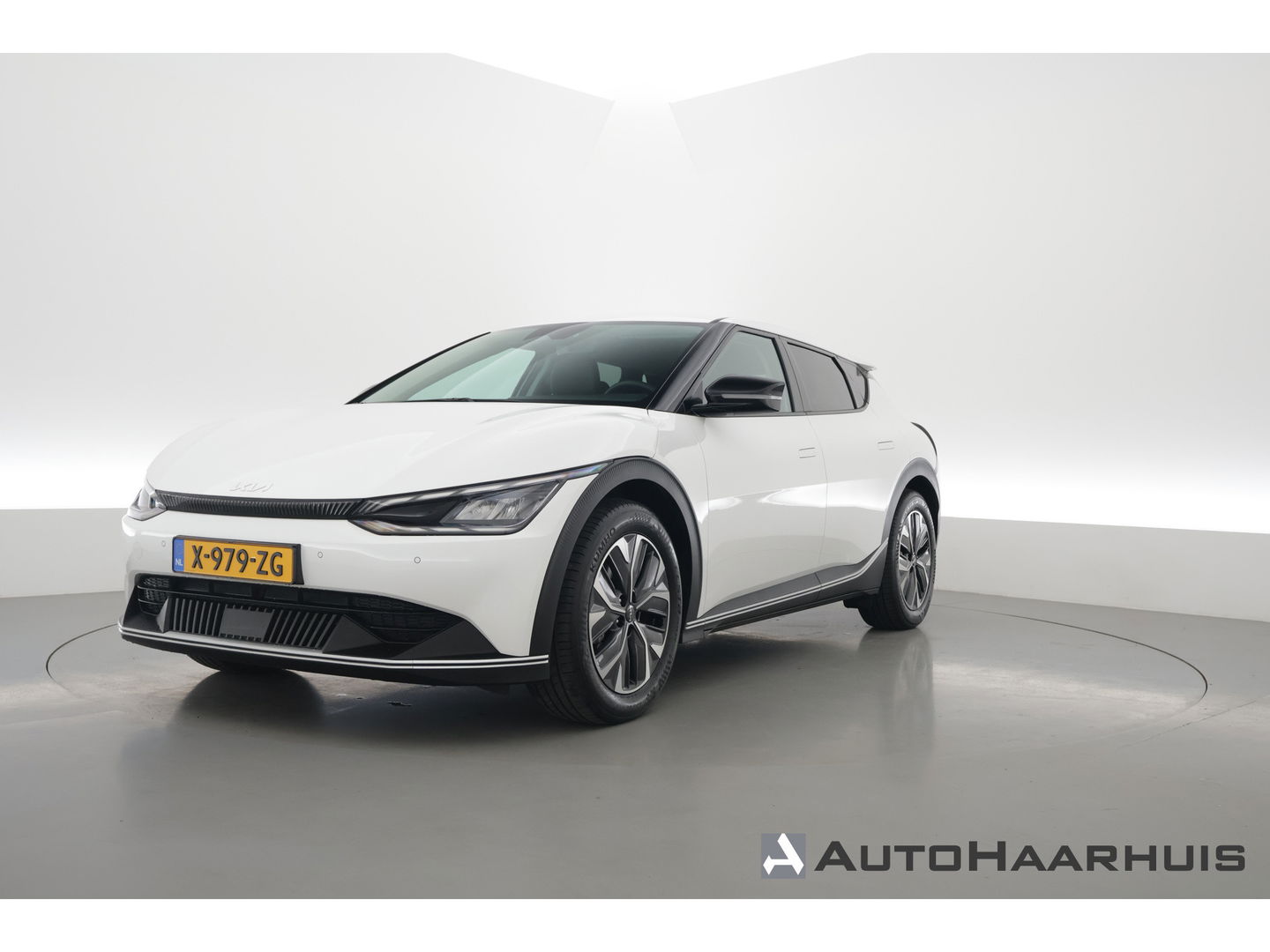 Kia Ev6 Light Edition 58 kWh | SOH 97% | Navi | Stoel- Stuurverw. | Adapt. Cruise | Camera | Apple CarPlay