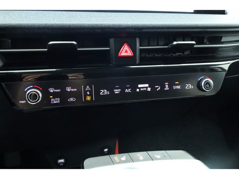 Kia Ev6 Light Edition 58 kWh | SOH 97% | Navi | Stoel- Stuurverw. | Adapt. Cruise | Camera | Apple CarPlay